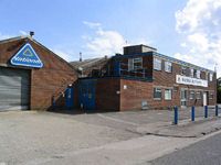 Photograph by Paul Bexon - May 2004